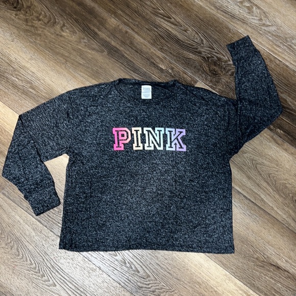 VS Pink Sleepwear 🌼🌸 - Picture 2 of 10